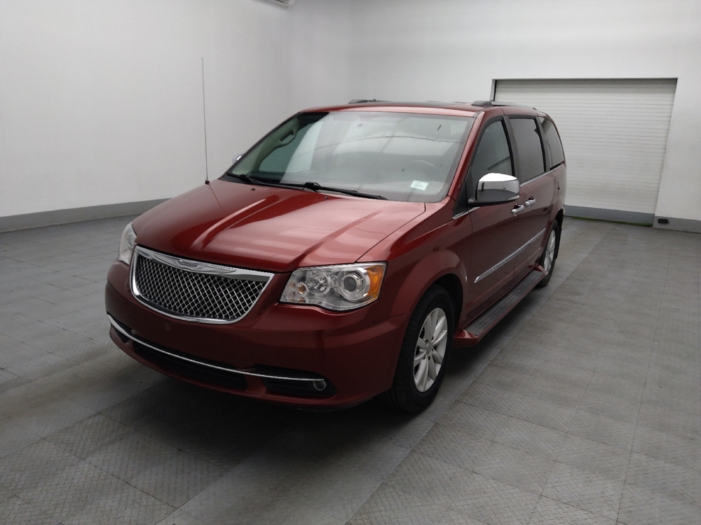 2016 Chrysler Town & Country Limited Platinum