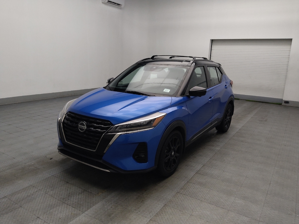 2021 Nissan Kicks SR