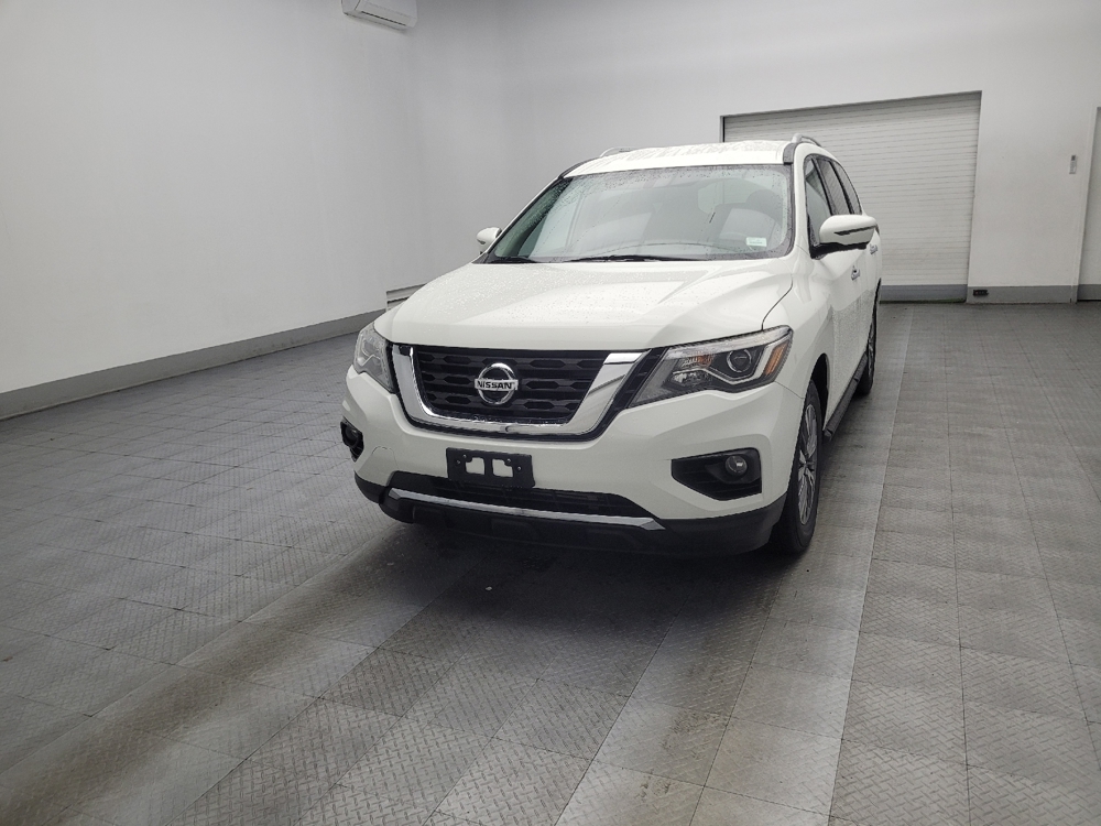 2019 Nissan Pathfinder SL