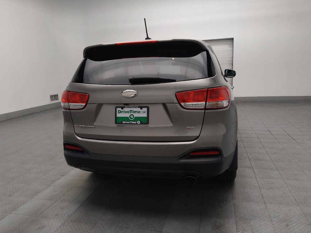 2018 Kia Sorento L - Photo 6