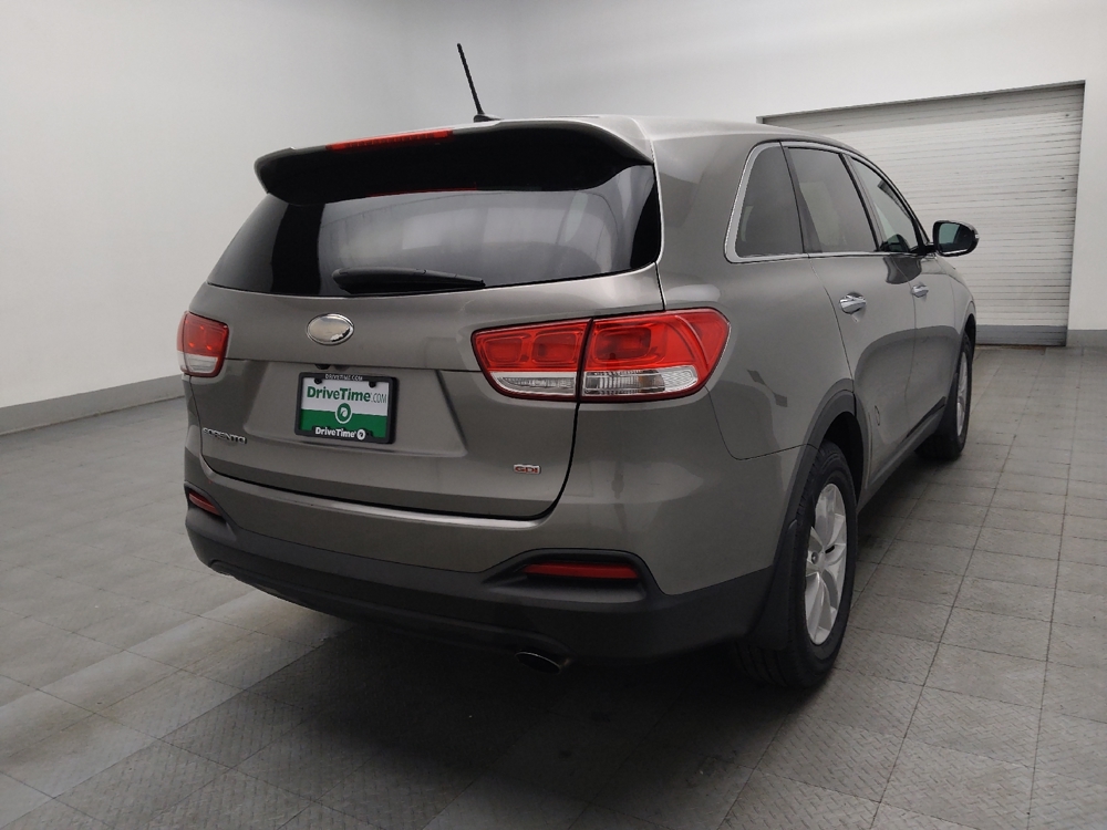 2018 Kia Sorento L - Photo 7