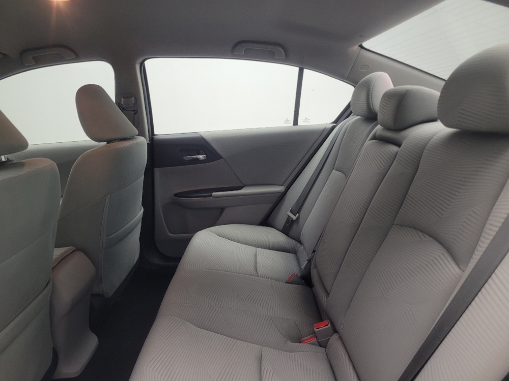 2017 Honda Accord LX - Photo 14