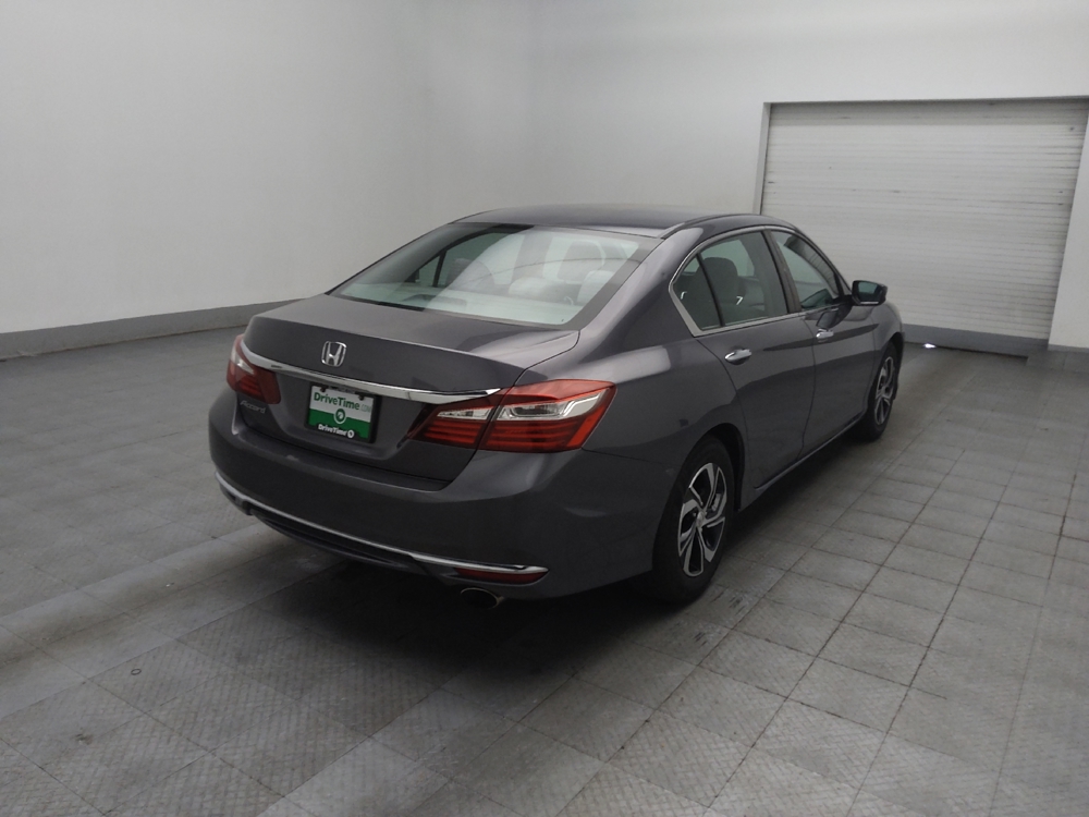 2017 Honda Accord LX - Photo 7