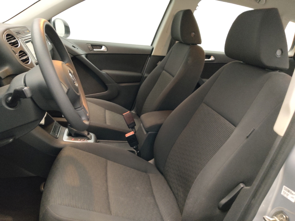 2017 Volkswagen Tiguan Limited Base - Photo 13