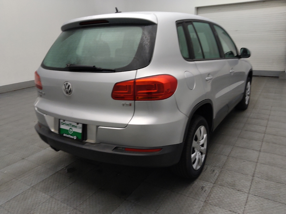 2017 Volkswagen Tiguan Limited Base - Photo 7