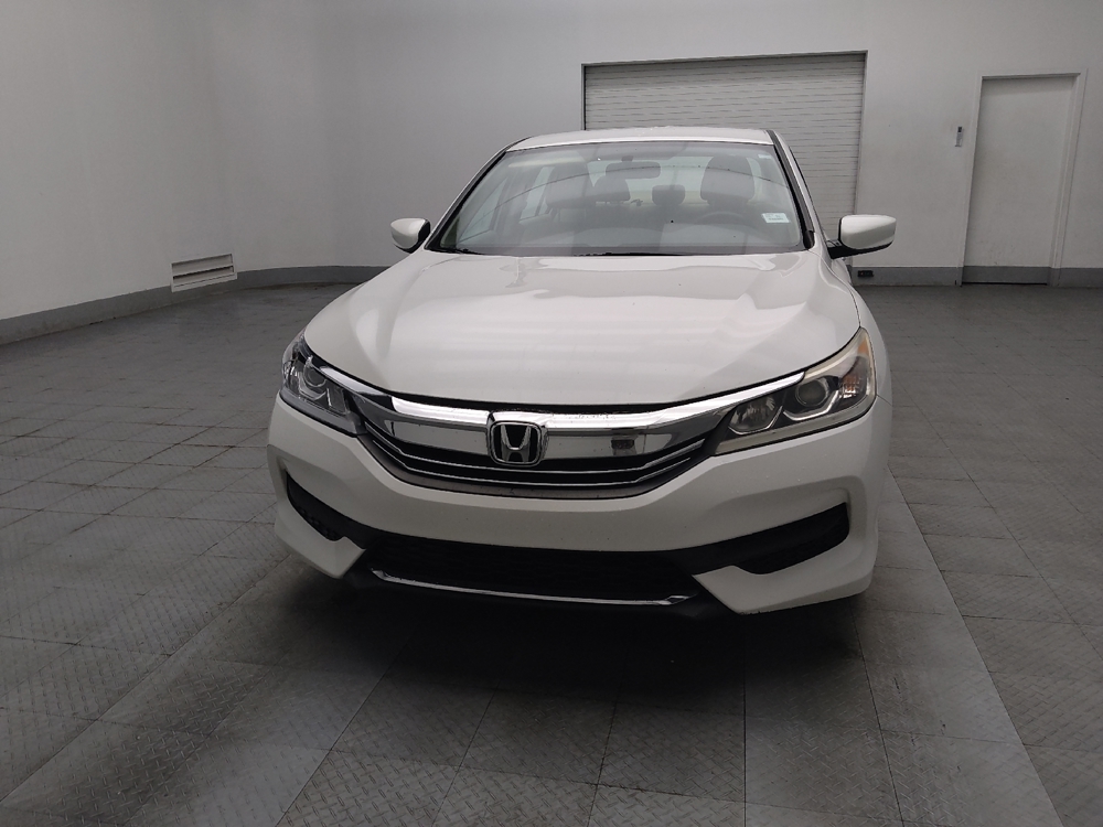 2017 Honda Accord LX - Photo 12