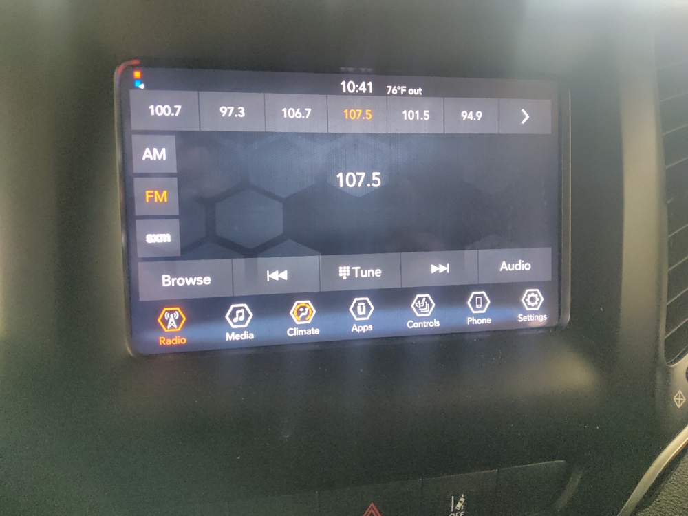 2021 Jeep Cherokee Latitude Plus - Photo 19