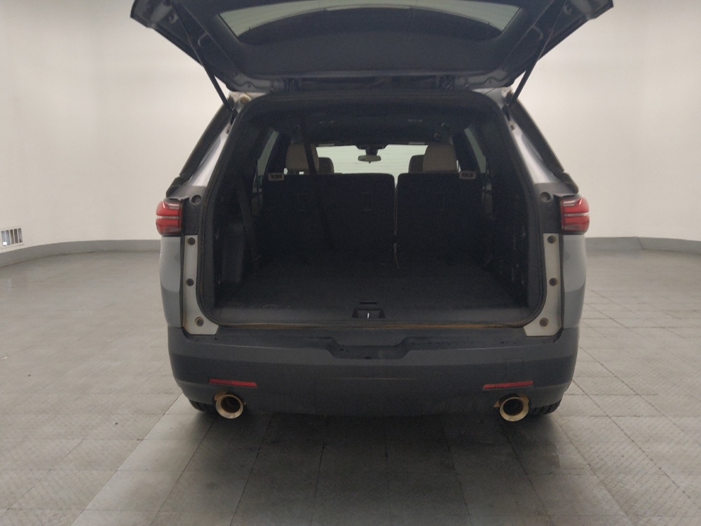 2023 Chevrolet Traverse LS - Photo 22