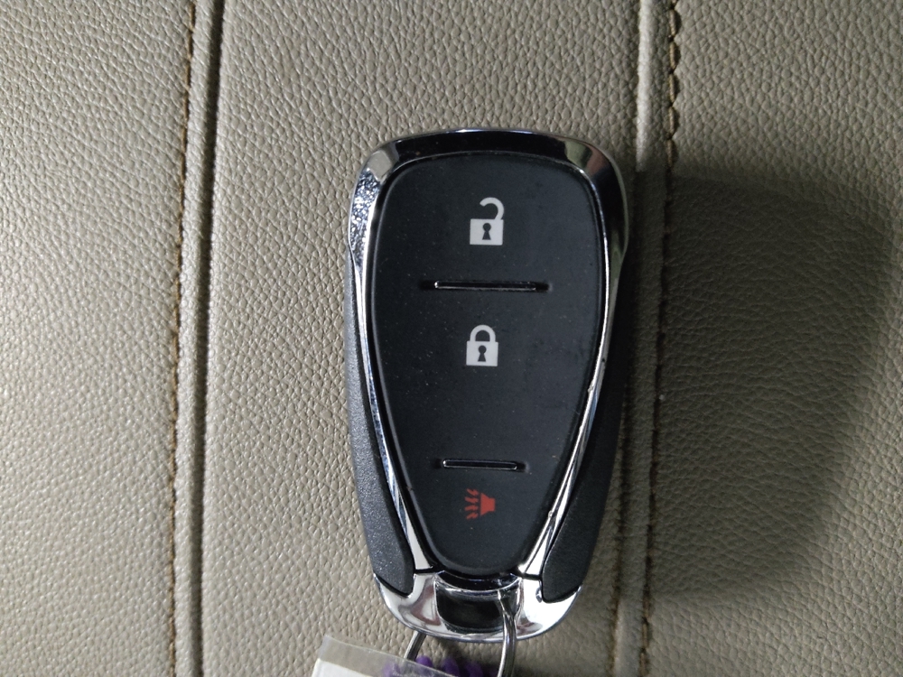 2023 Chevrolet Traverse LS - Photo 25