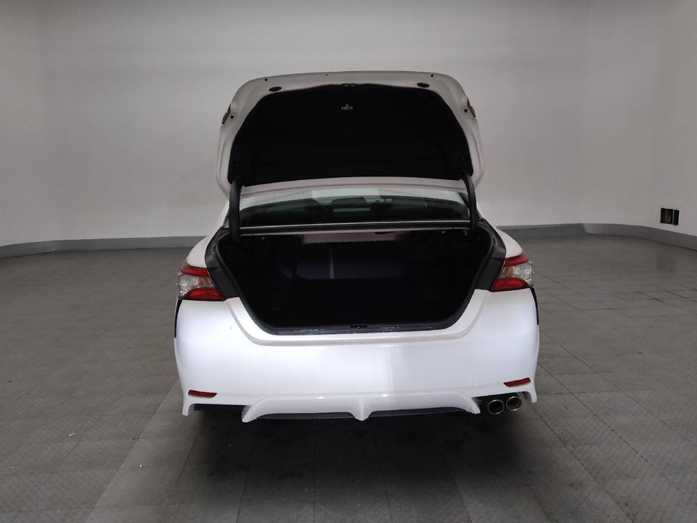 2018 Toyota Camry SE - Photo 22