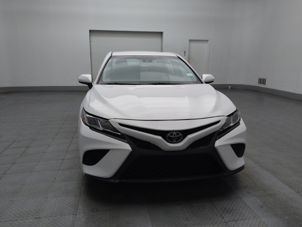 2018 Toyota Camry SE - Photo 11