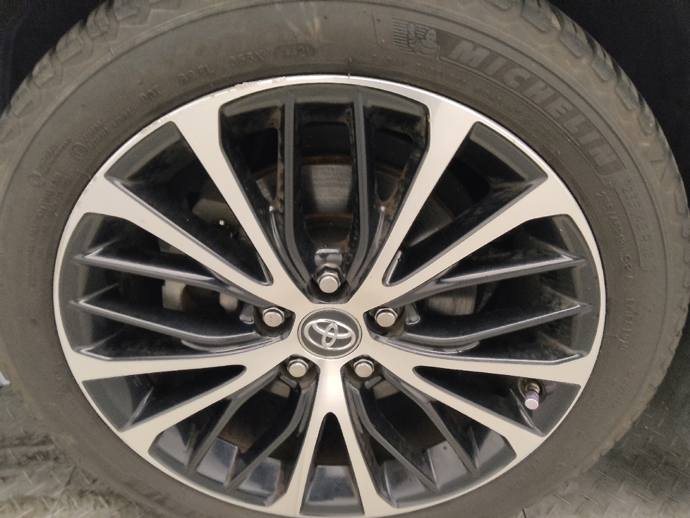 2018 Toyota Camry SE - Photo 24