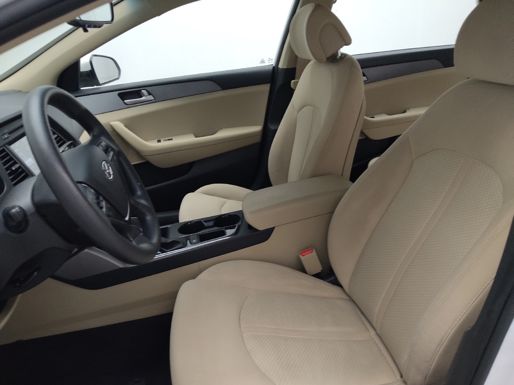 2017 Hyundai Sonata SE - Photo 13