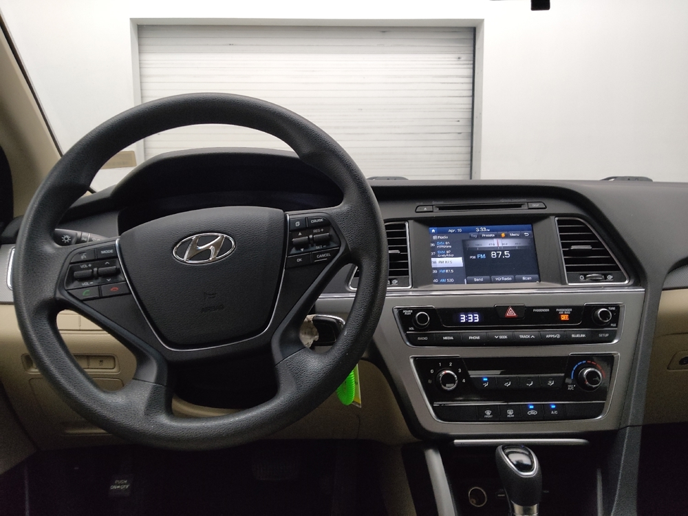 2017 Hyundai Sonata SE - Photo 17