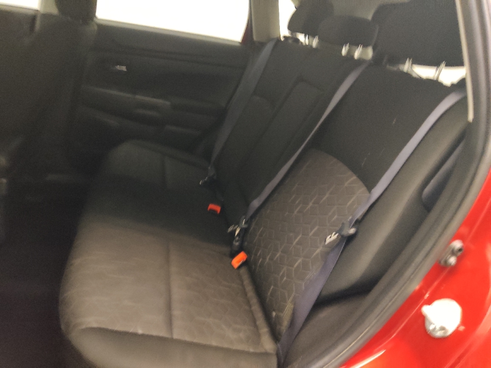 2025 Mitsubishi Outlander Sport ES - Photo 14