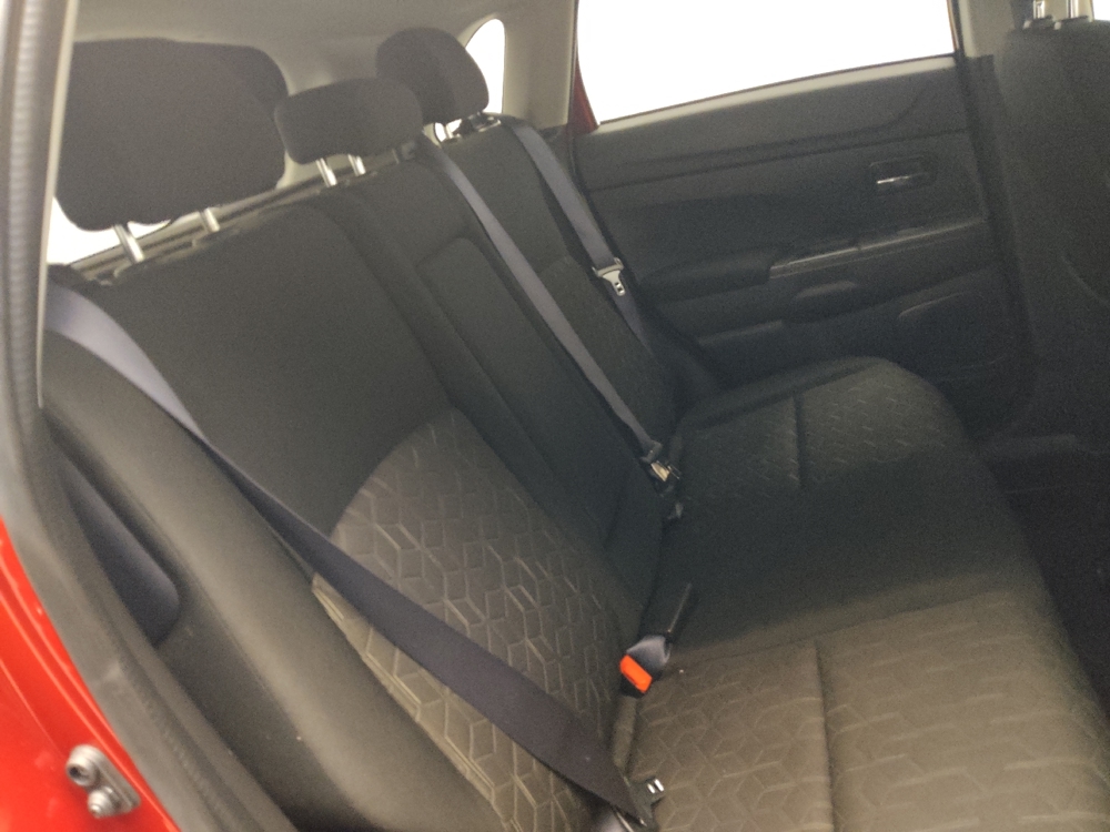 2025 Mitsubishi Outlander Sport ES - Photo 15