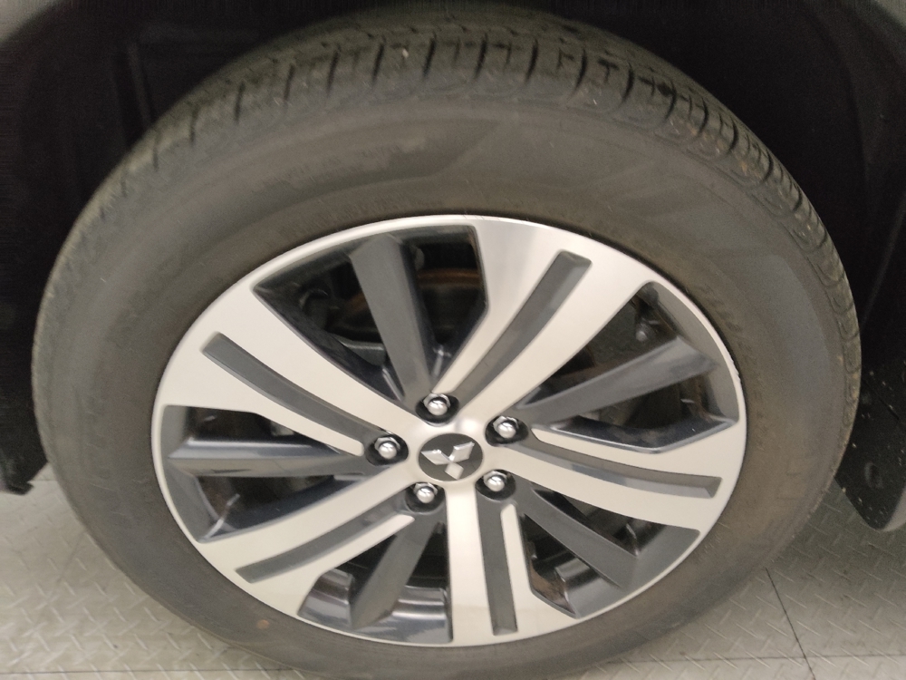 2025 Mitsubishi Outlander Sport ES - Photo 24