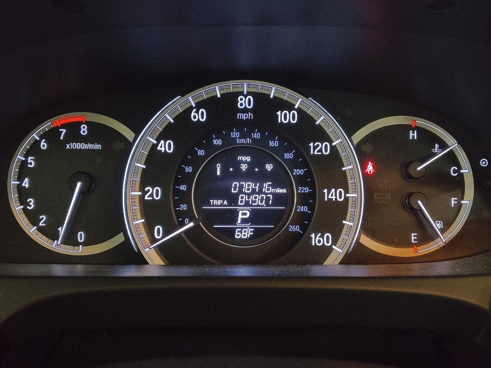 2017 Honda Accord LX - Photo 18