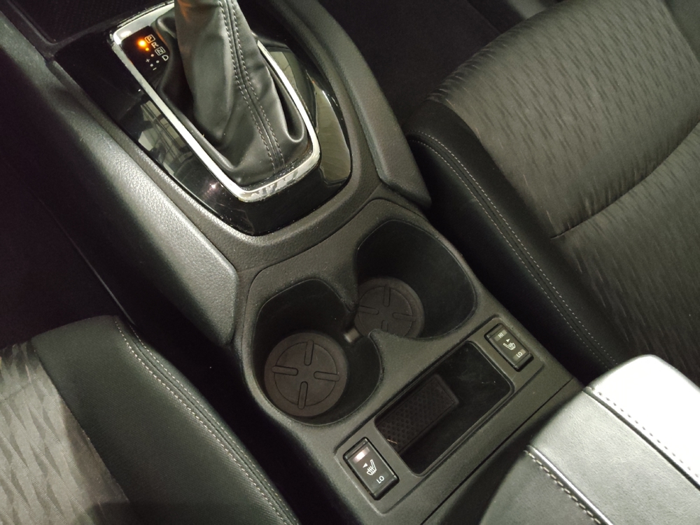 2020 Nissan Rogue SV - Photo 20