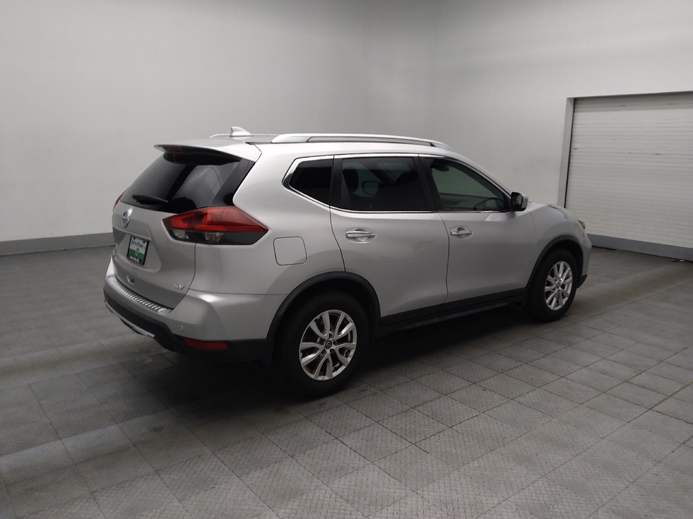2020 Nissan Rogue SV - Photo 8
