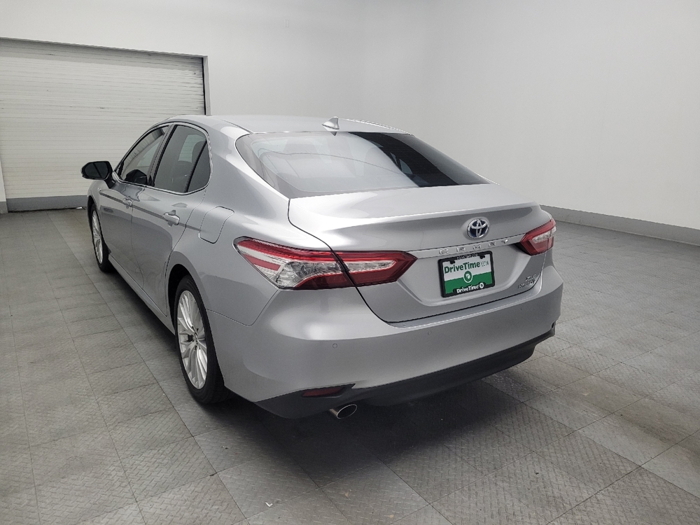 2018 Toyota Camry XLE Hybrid - Photo 4