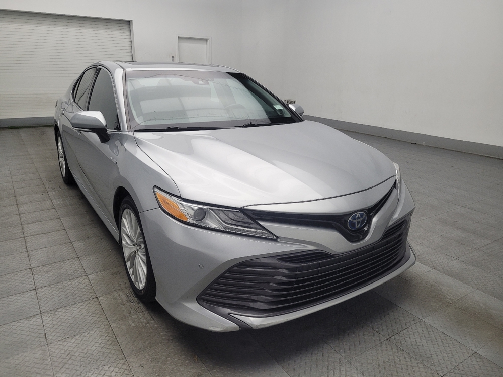2018 Toyota Camry XLE Hybrid - Photo 10