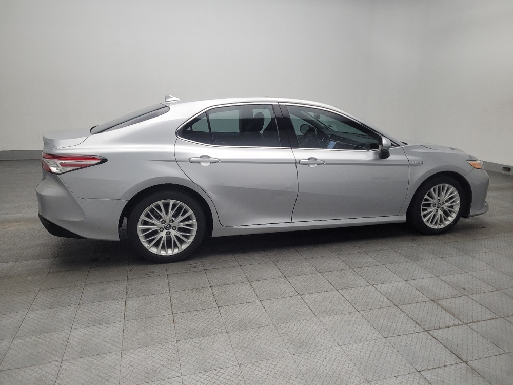 2018 Toyota Camry XLE Hybrid - Photo 8