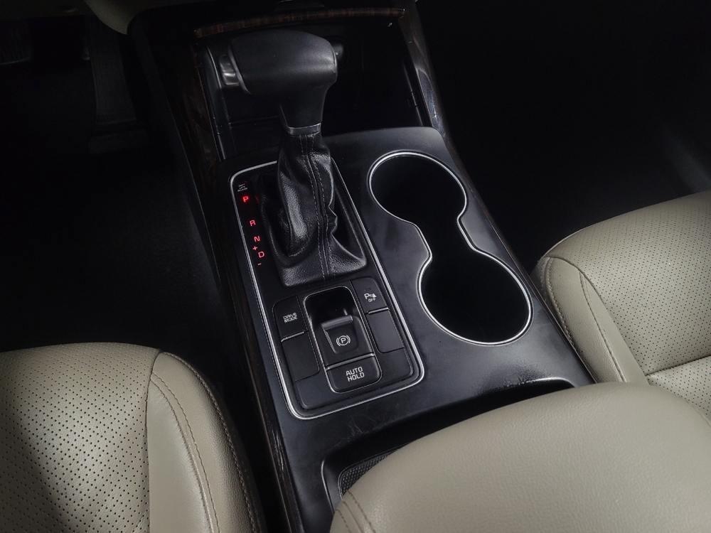 2019 Kia Sorento EX - Photo 20
