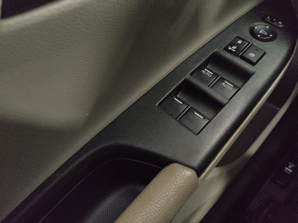2017 Honda Accord EX-L - Photo 21