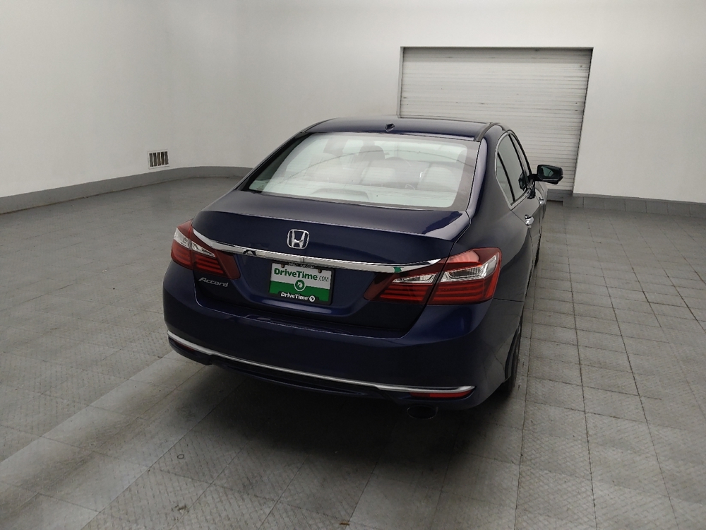 2017 Honda Accord EX-L - Photo 6