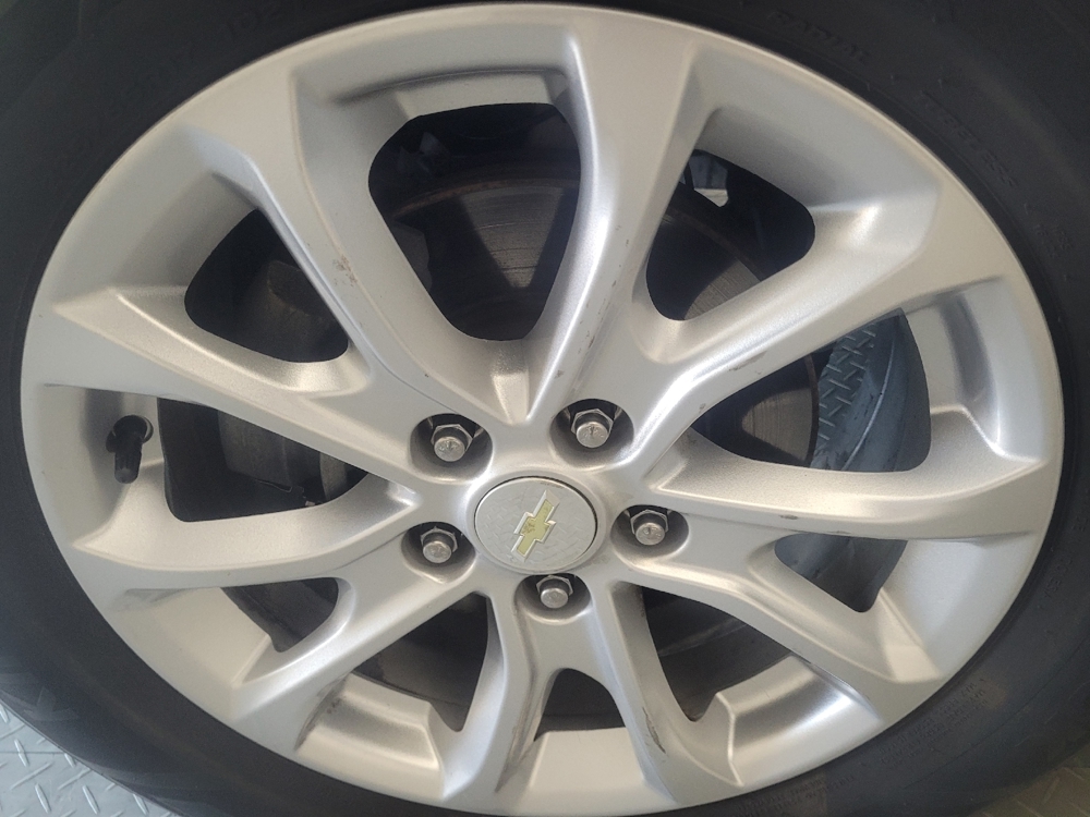 2019 Chevrolet Equinox LT - Photo 24