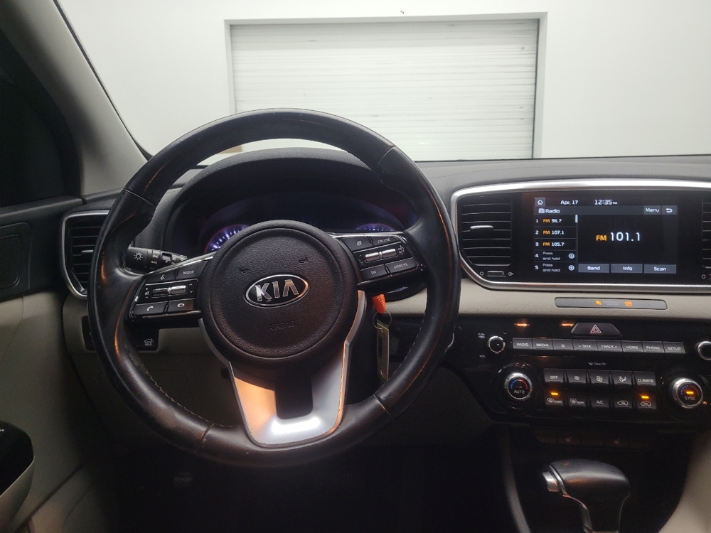 2020 Kia Sportage EX - Photo 17