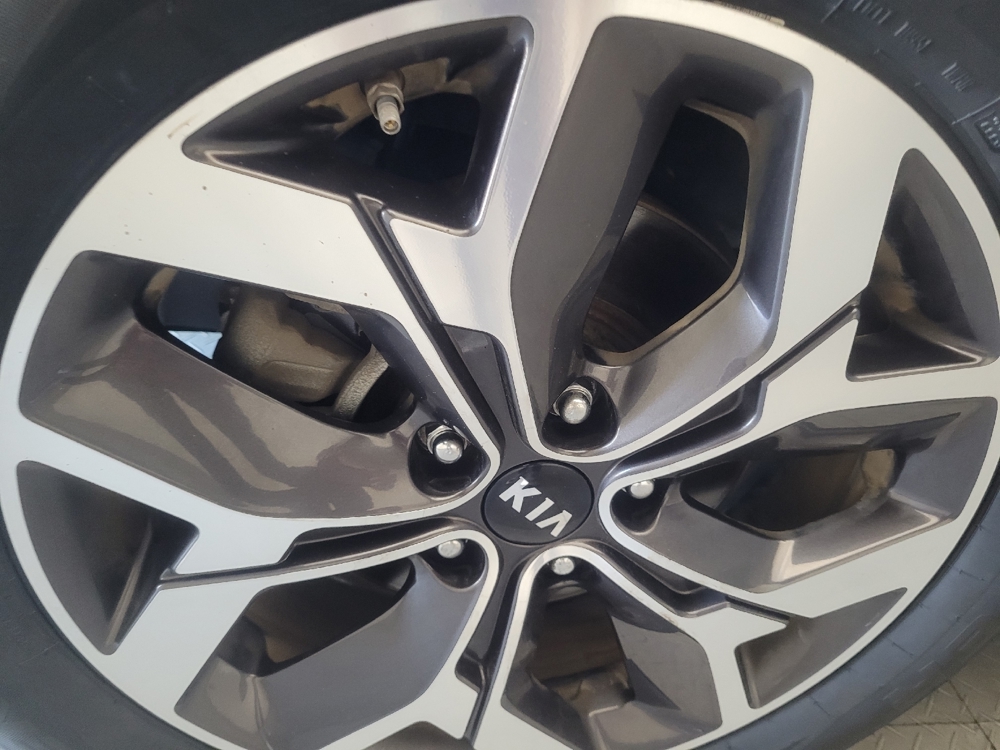 2020 Kia Sportage EX - Photo 24