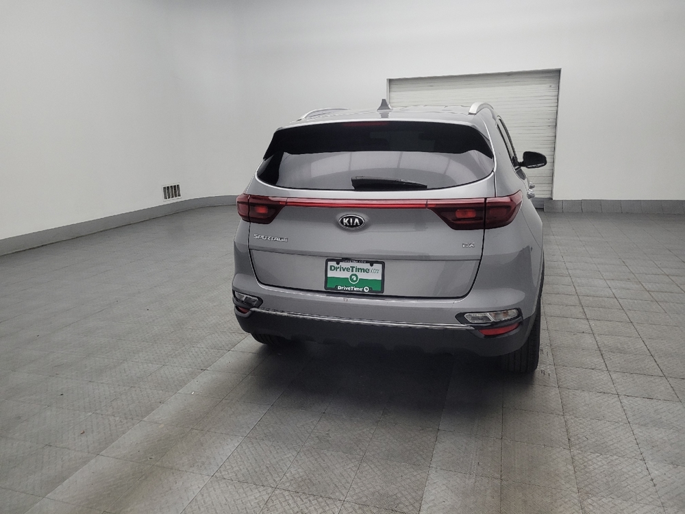 2020 Kia Sportage EX - Photo 6