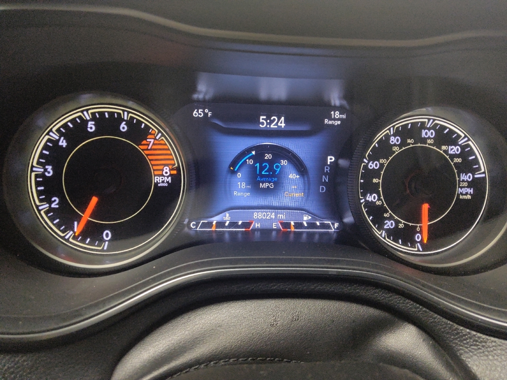 2022 Jeep Cherokee Latitude Lux - Photo 18