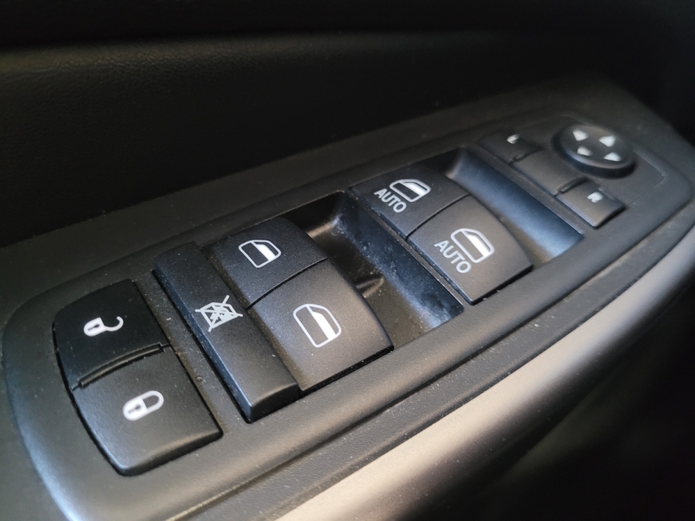 2022 Jeep Cherokee Latitude Lux - Photo 21
