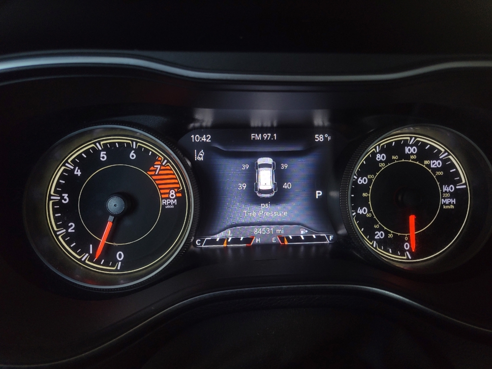 2022 Jeep Cherokee Latitude Lux - Photo 18
