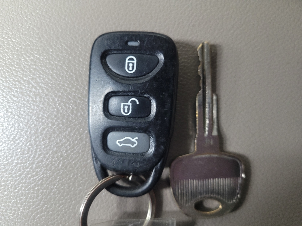2020 Hyundai Elantra SE - Photo 25