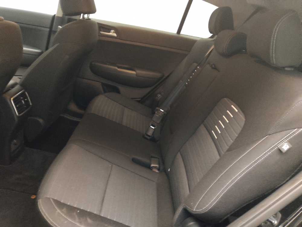 2018 Kia Sportage LX - Photo 14
