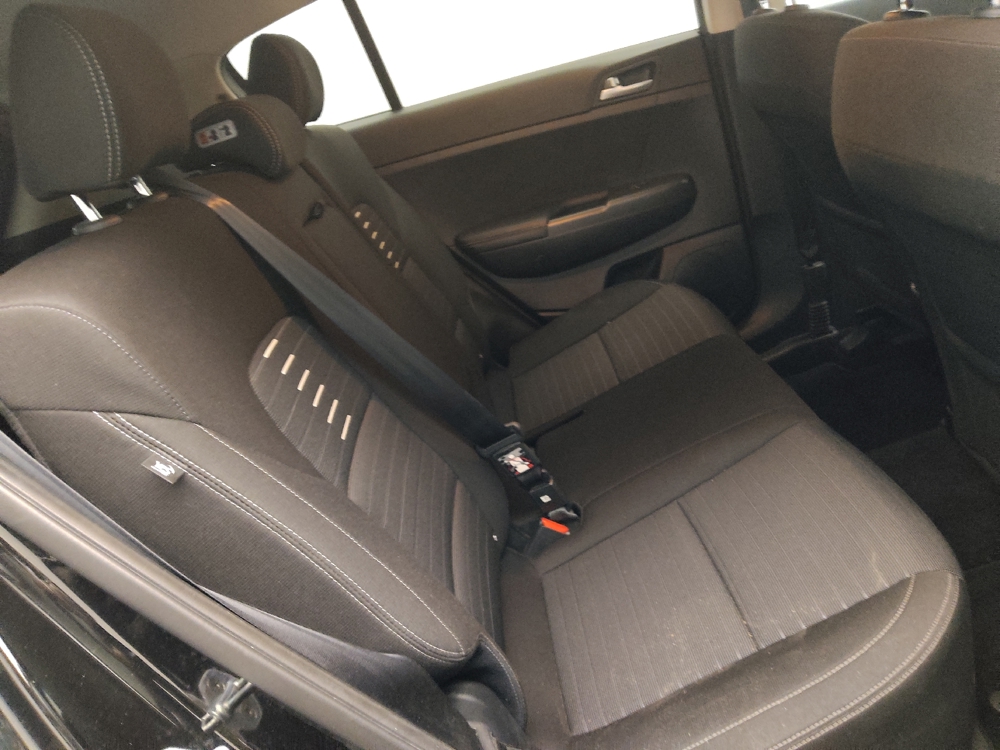 2018 Kia Sportage LX - Photo 15