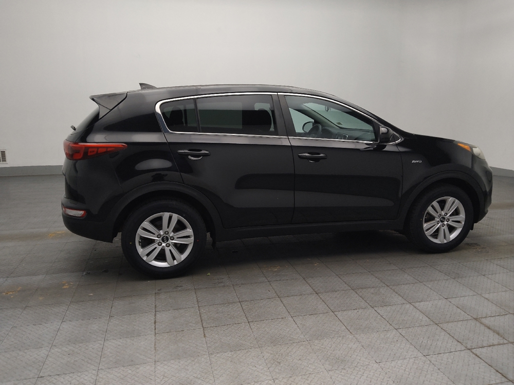 2018 Kia Sportage LX - Photo 8