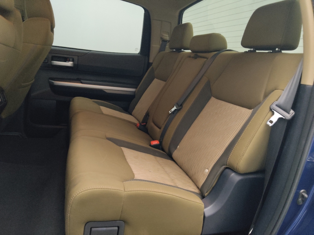 2015 Toyota Tundra SR5 - Photo 14