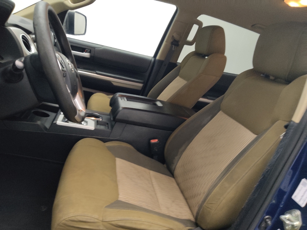 2015 Toyota Tundra SR5 - Photo 13