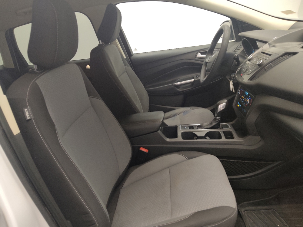 2018 Ford Escape SE - Photo 16