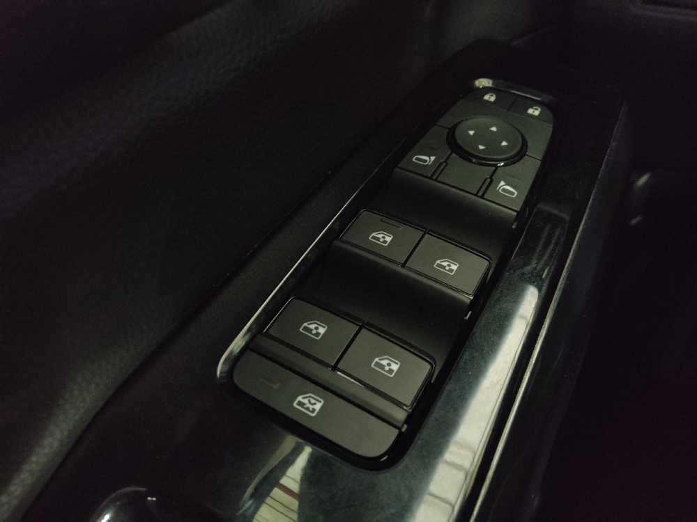 2022 Nissan Pathfinder S - Photo 21