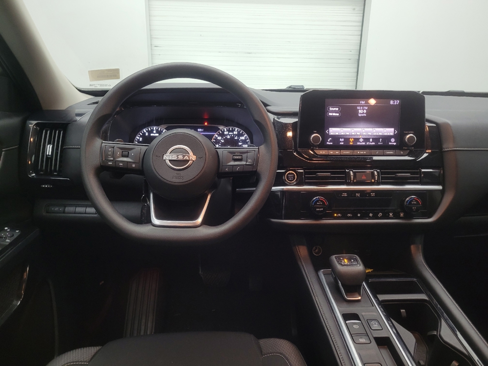 2022 Nissan Pathfinder S - Photo 17