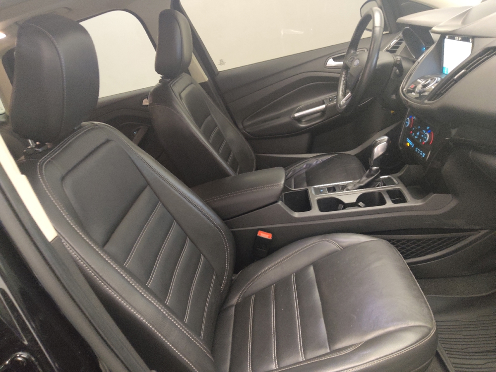 2019 Ford Escape Titanium - Photo 16