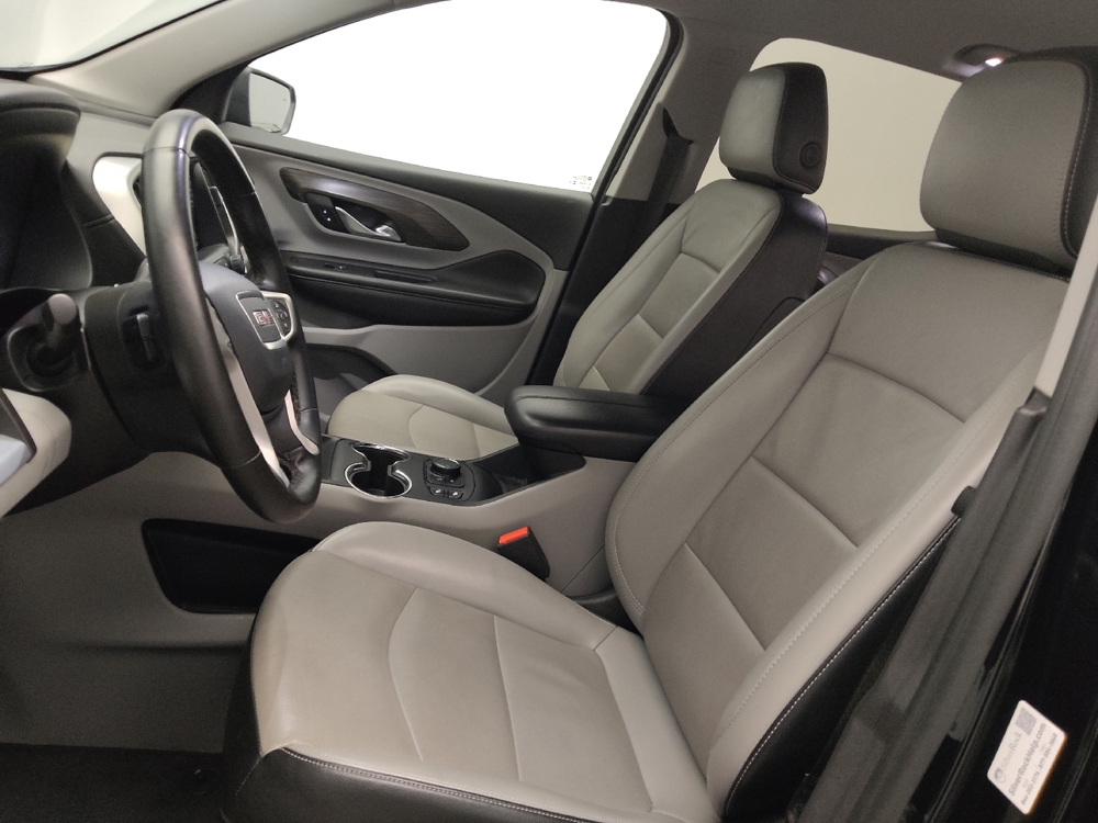 2024 GMC Terrain SLT - Photo 13
