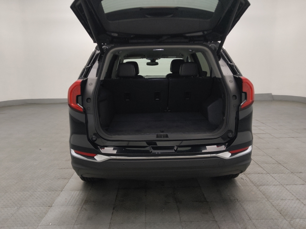 2024 GMC Terrain SLT - Photo 22