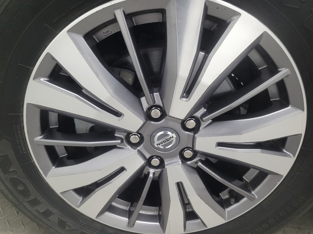 2020 Nissan Pathfinder SL - Photo 24